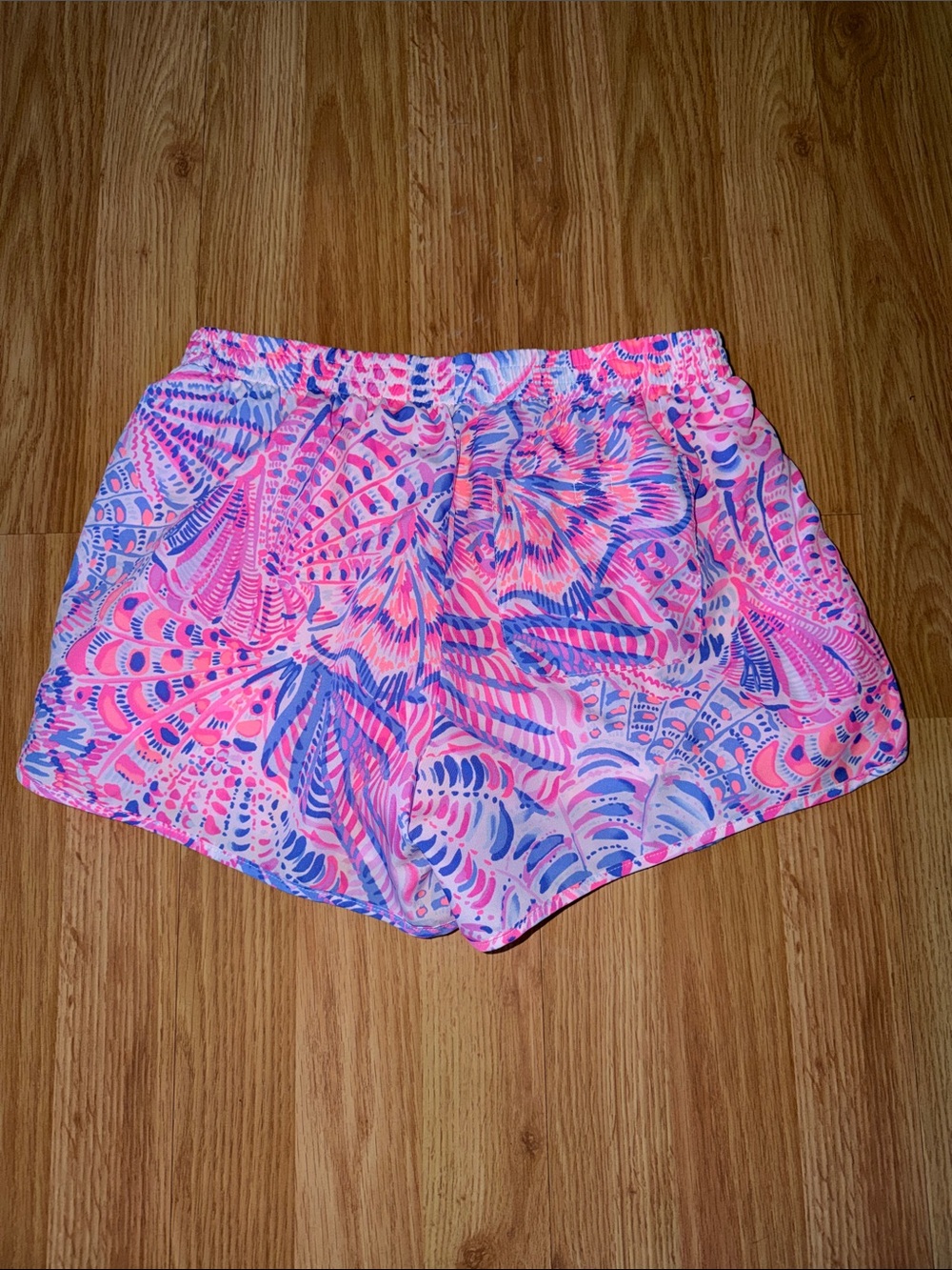 Lilly Pulitzer Luxletic Shorts Size XS - Picture 5 of 5